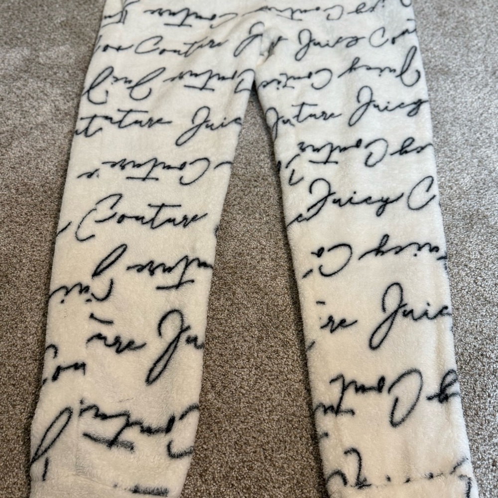 VTG 90s Y2K Juicy Couture White and Black Script Fleece Lounge Pajama Pants